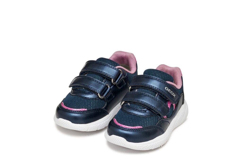 Geox B SPRINTYE GIRL B564TA 0GNAJ C4002 Girls Navy Trainer